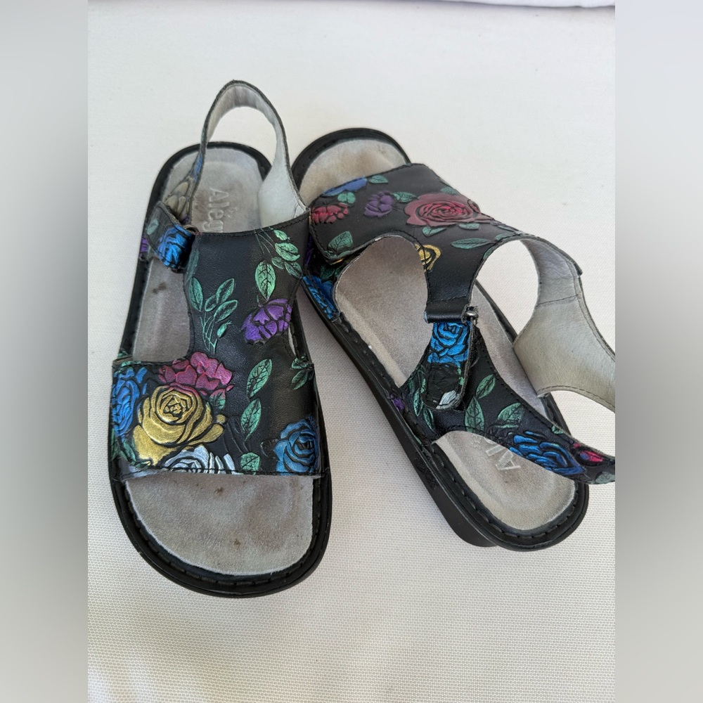 Alegria Viki Vik 839 Roses Floral  Adjustable Strap Sandals Size 7.5 - 8 / EU 38